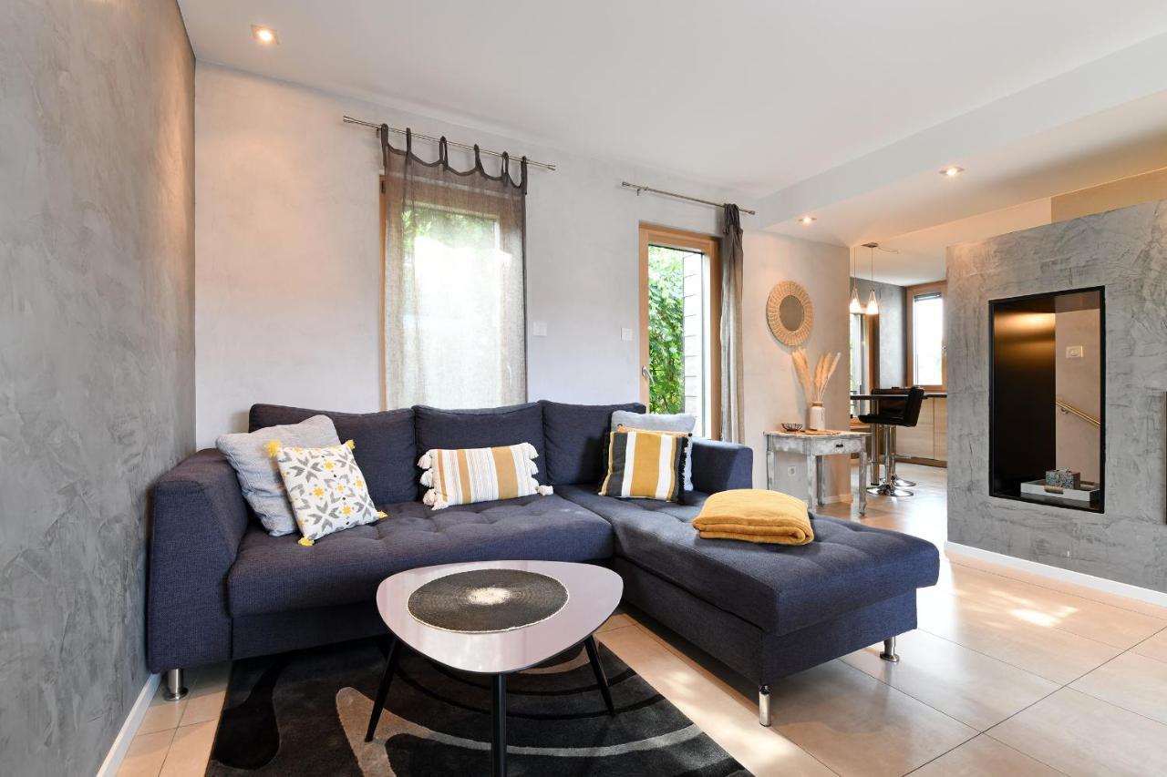 Gite Contemporain L'Hirondelle Guémar Exterior foto
